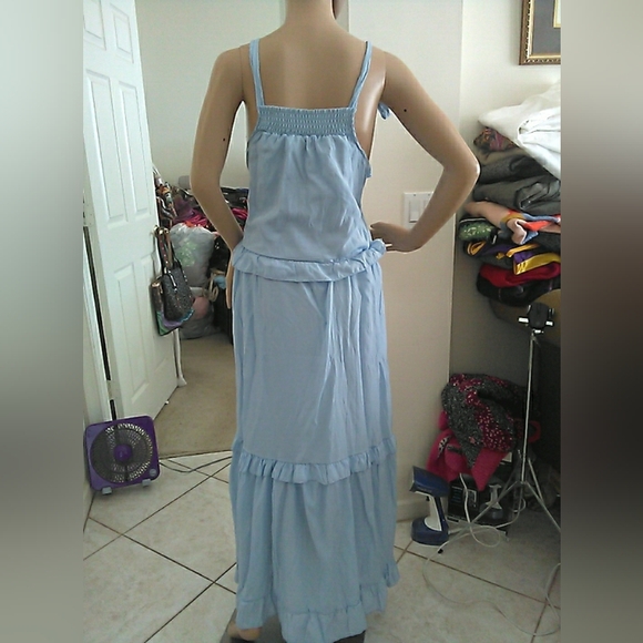 NWOT Sky Blue Backless Halter Dress SZ. MED ADJ. STRAPS W/ POCKETS - Picture 8 of 9